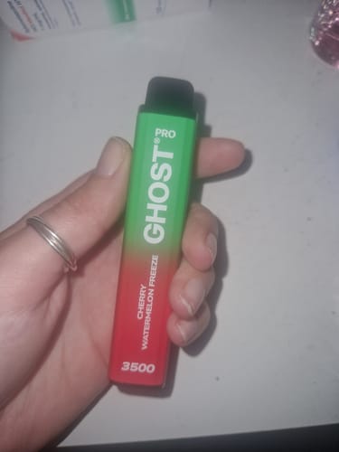 Customer photo review of Ghost® Pro 3500 - Puff Jetable / Vape Disposable 2% Nicotine