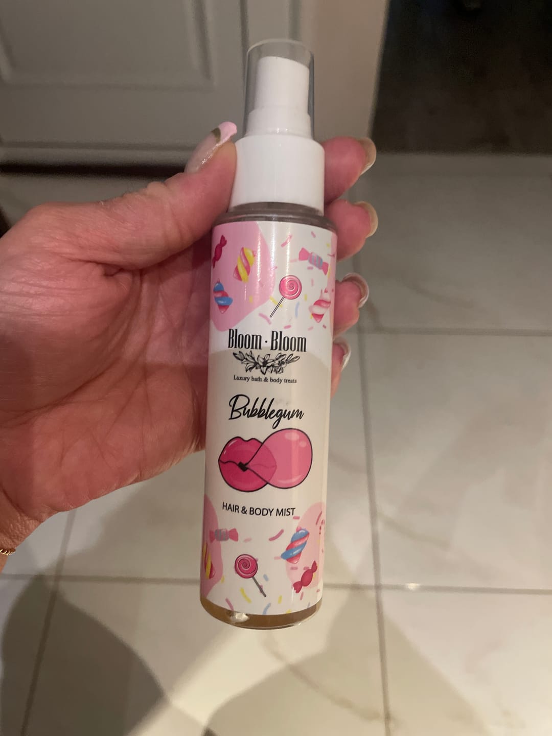 Customer photo review of Hair & Body Mist Bubblegum