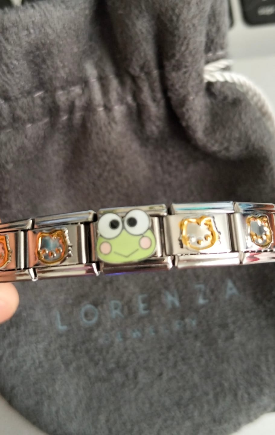 Customer photo review of Charm Personajes Sanrio
