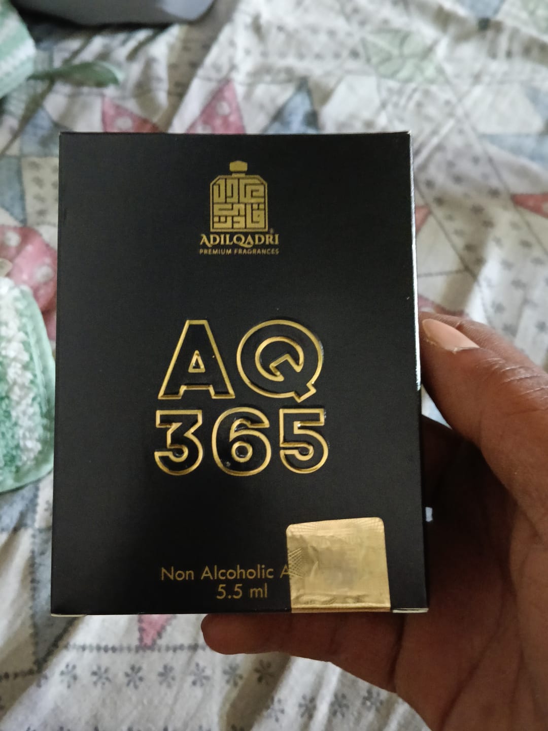 Customer photo review of AQ 365 Luxury Attar Perfume