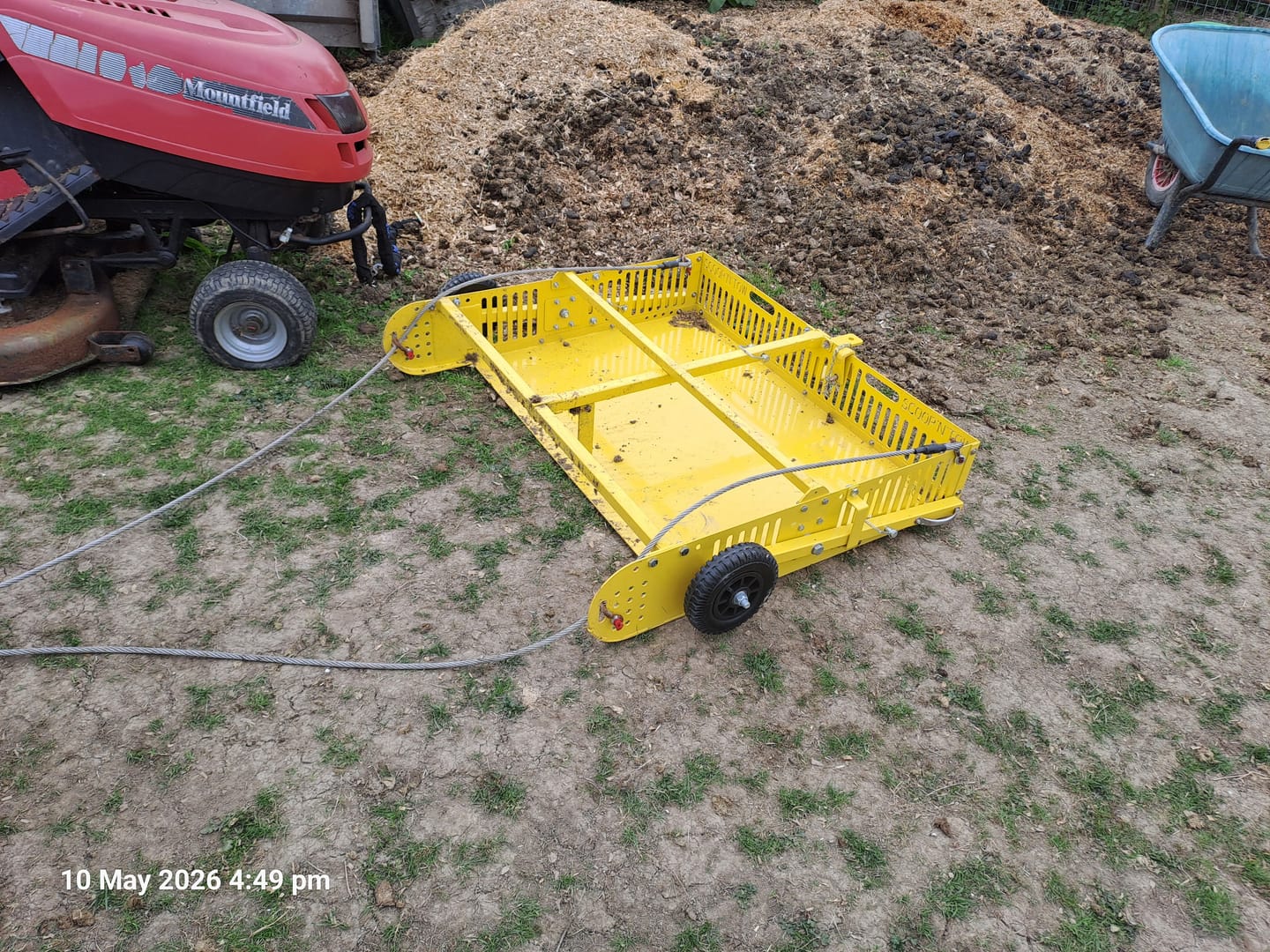 Customer photo review of Scoop'N'Tow Manure Scooper / Paddock Field Cleaner + Trailer