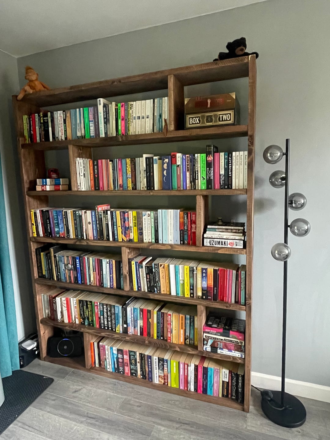 Customer photo review of Reclaimed Wood Bookcase / Shelving Unit - scaffold furniture - straightpart