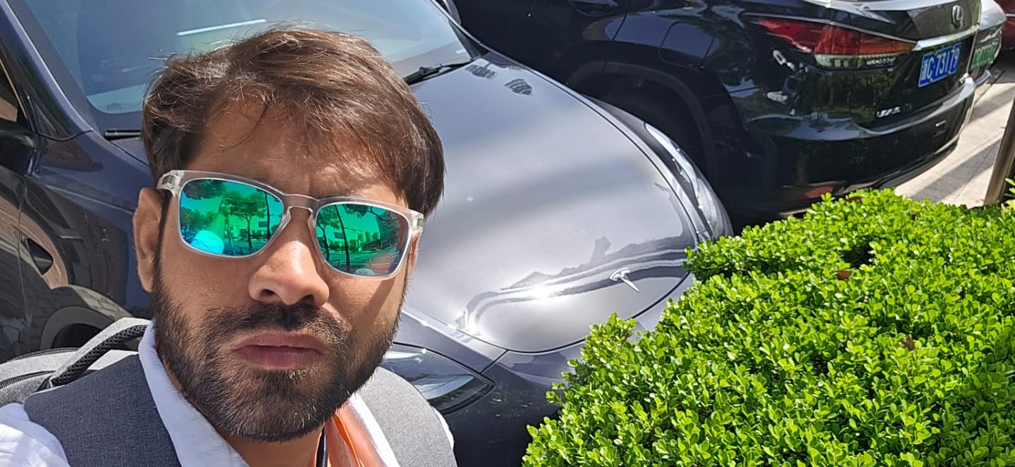 Customer photo review of THE PRODUCER | Crystal Green UV400 Polarized A Grade Lens  For Biking Running Sports Adventure