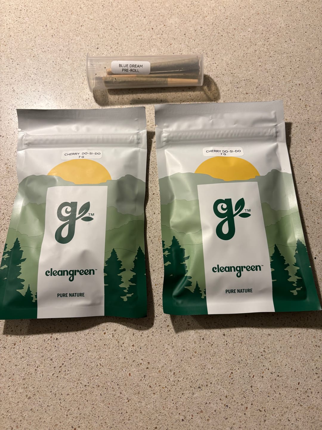 Customer photo review of Blue Dream Pre Roll 1 Gram - 6ct.