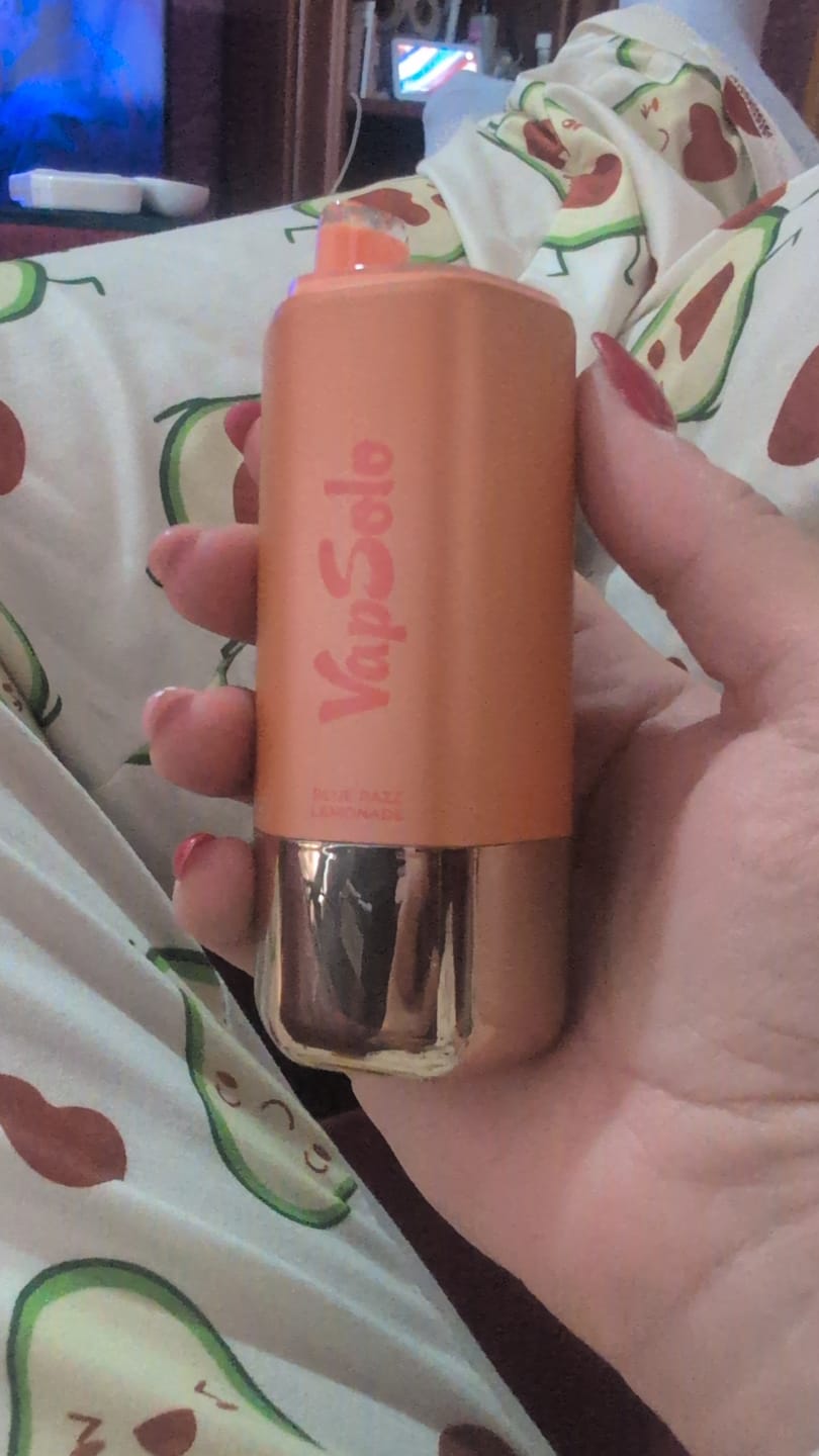 Customer photo review of VAPSOLO SIXER 180k | 6 sabores en 1