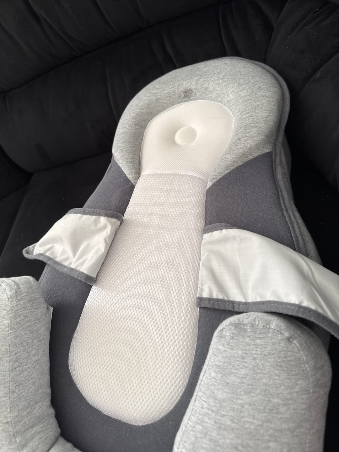 Customer photo review of ™Nestly- מזרן אנטי-ריפלוקס אנטומי