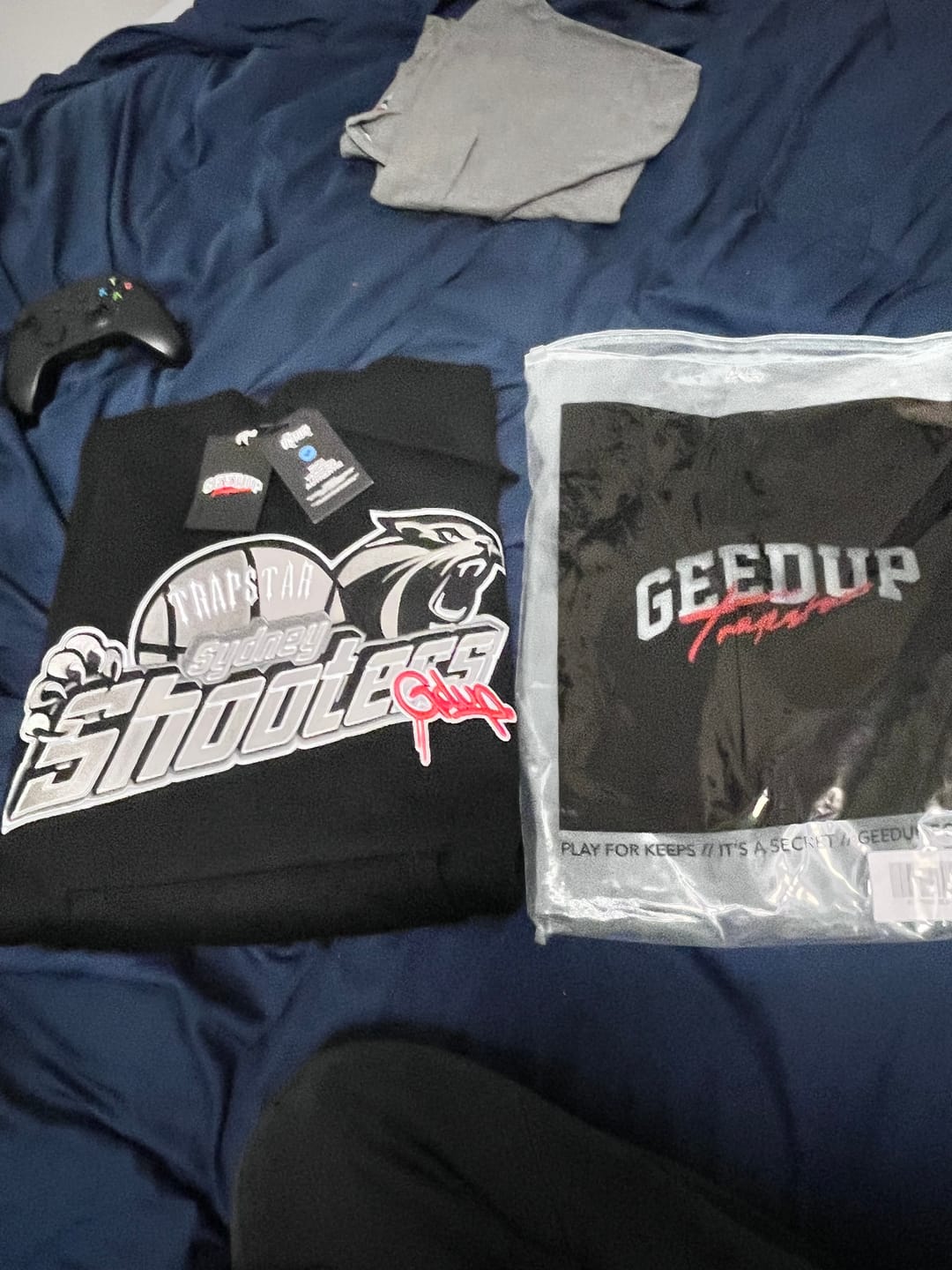 Customer photo review of Geedup x Trapstar Sydney Shooters Hoodie Black