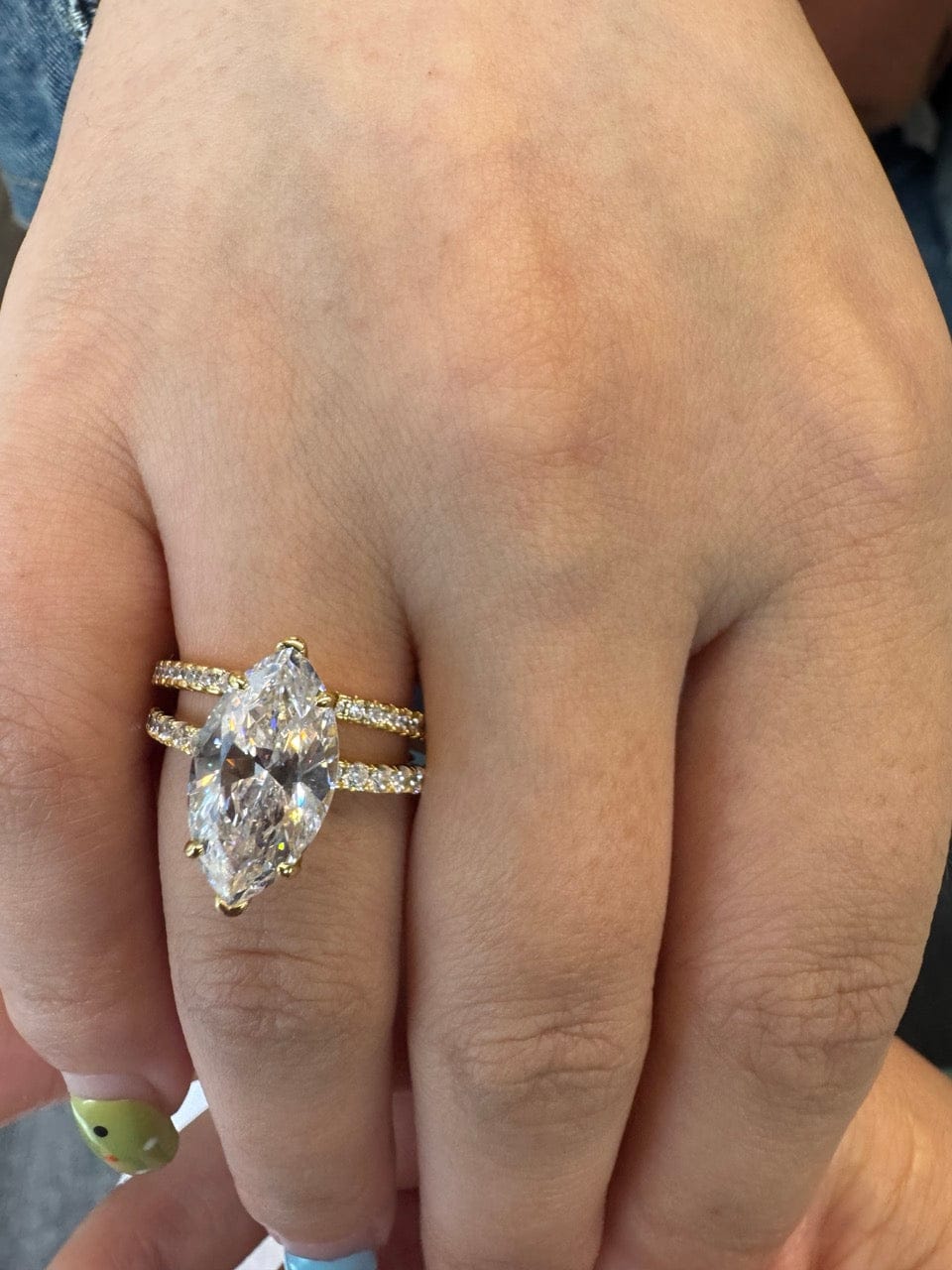 Customer photo review of S925 4.0Ct Marquise Cut Wedding Ring Set Travel Ring With Classic Wedding Band For Women