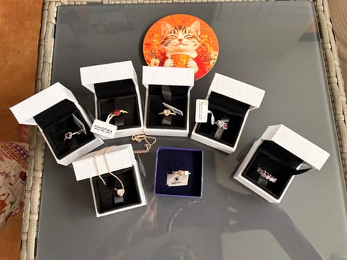 Customer photo review of COLLAR PANDORA SPARKLING CORAZÓN ELEVADO ROSA ROSE GOLD 14K + KIT DE REGALO