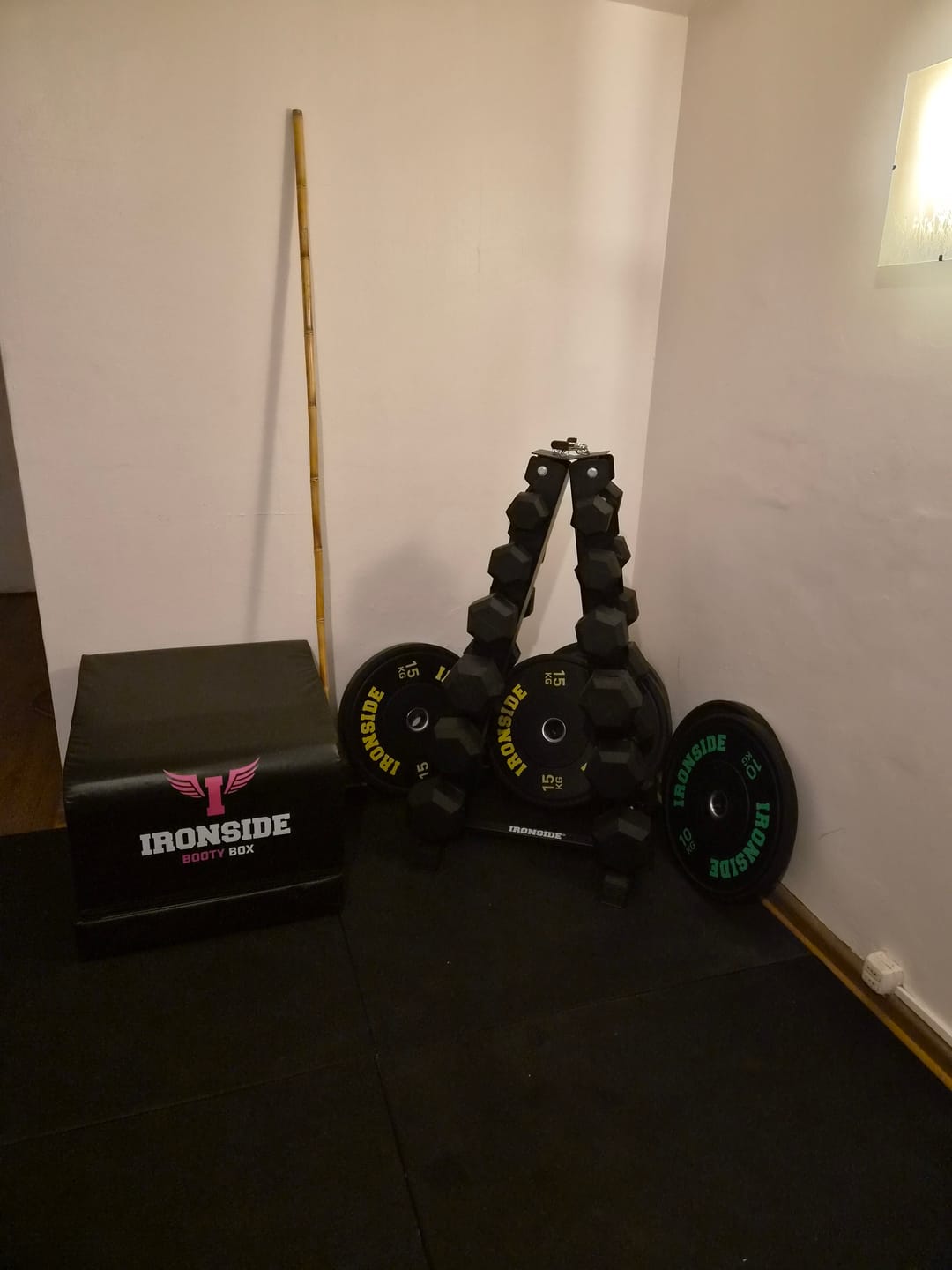 Customer photo review of Rack de Almacenamiento Mancuernas Triangular IRONSIDE