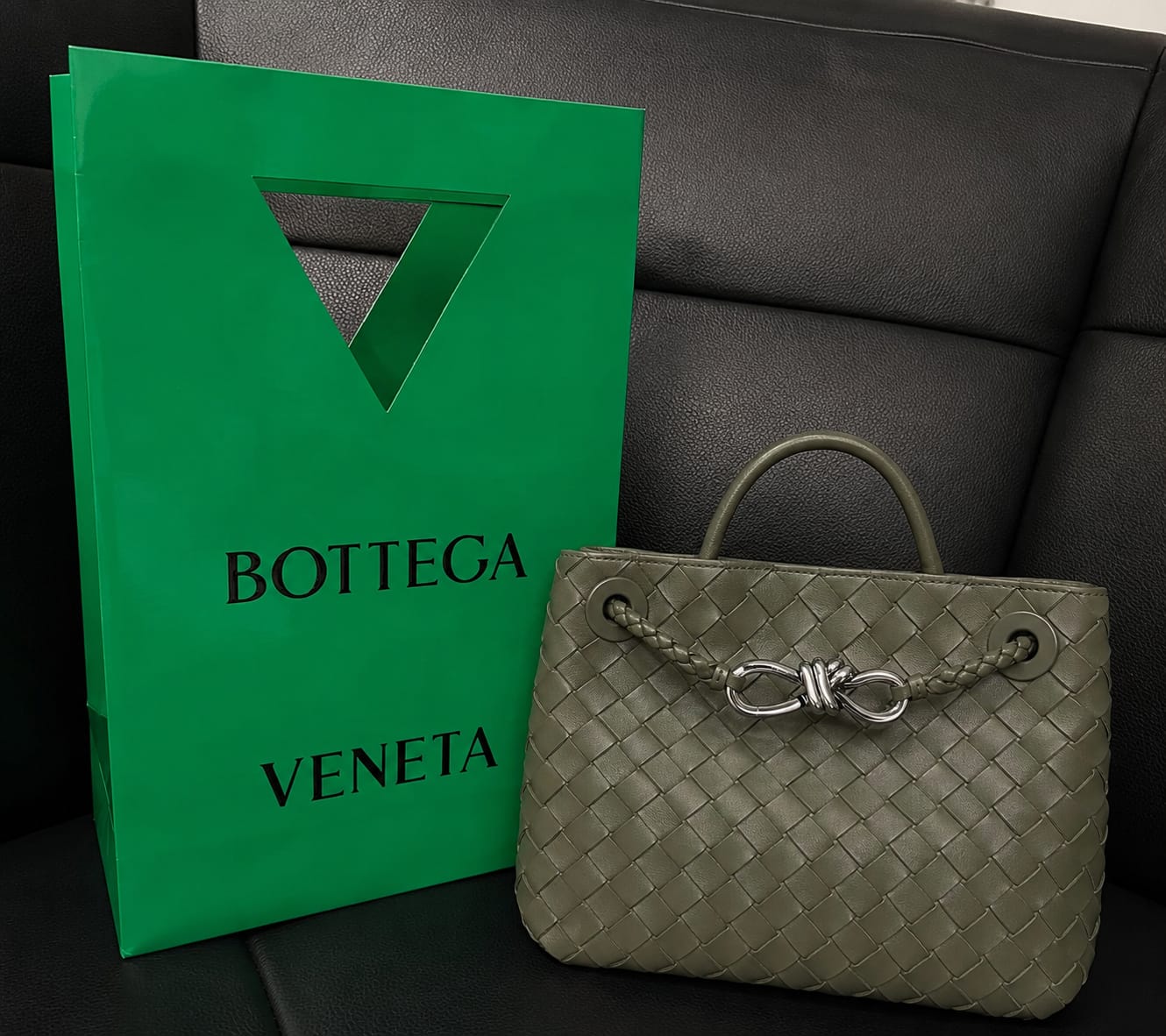 Customer photo review of Bottega Veneta Small Leather Andiamo Top-Handle Bag