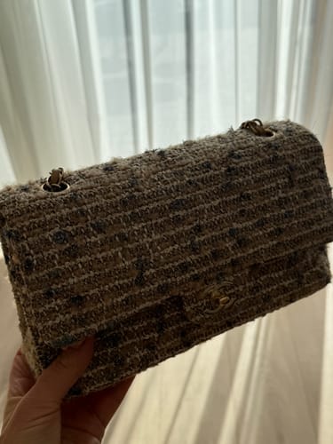 Customer photo review of Medium Classic Flap