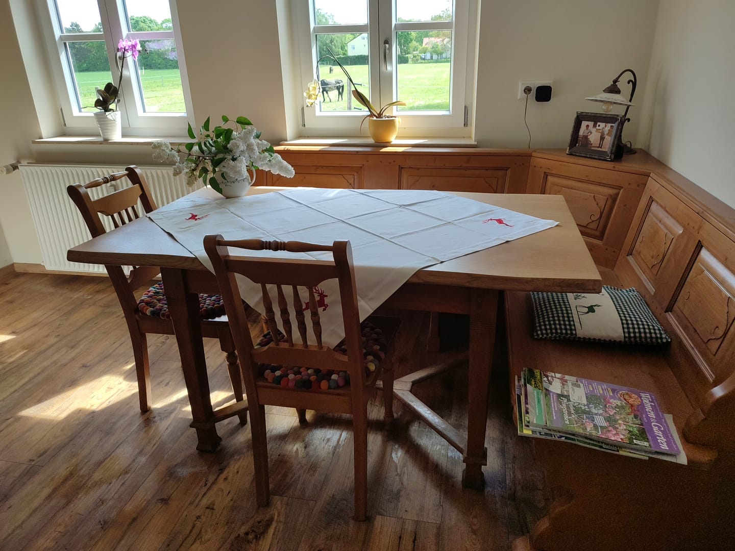 Customer photo review of Tischdecke "Hirsch" (100x100)