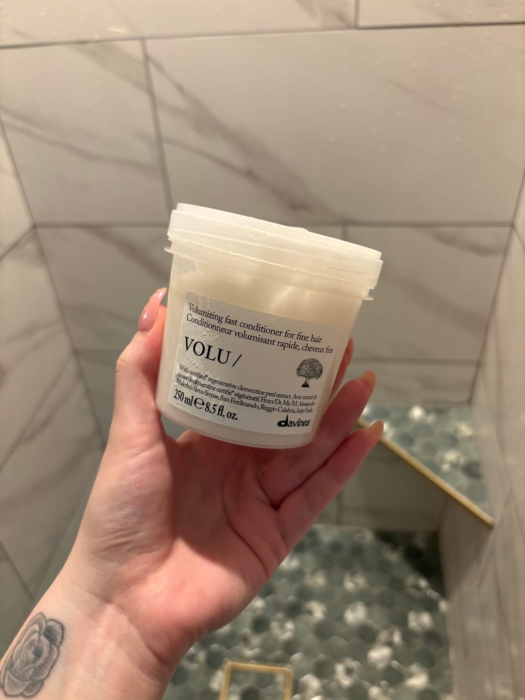 Customer photo review of VOLU Conditioner