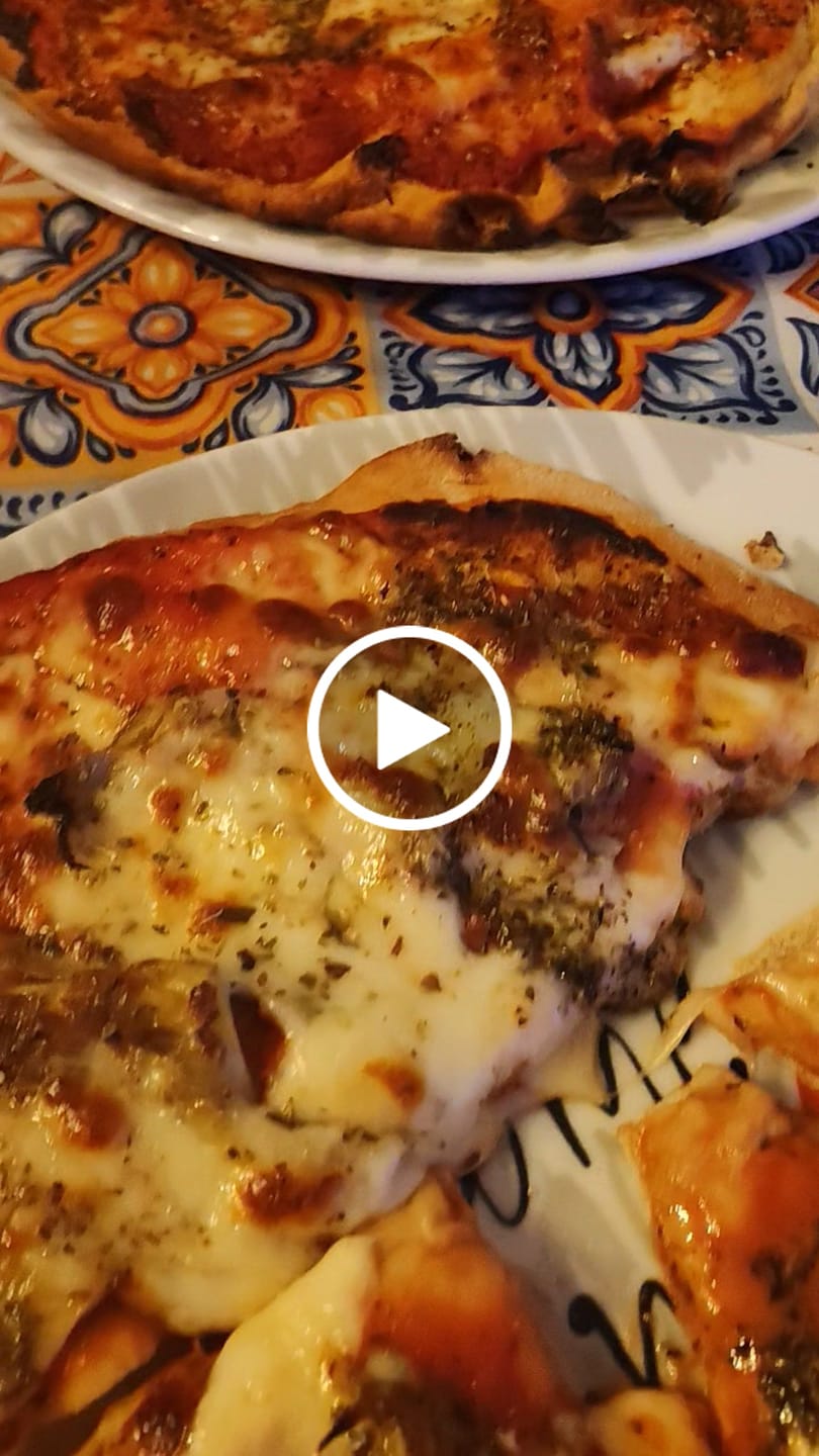 Customer video review of Base Pizza proteica