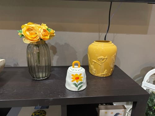 Customer photo review of Hazel Mazel Yellow Flower Jar