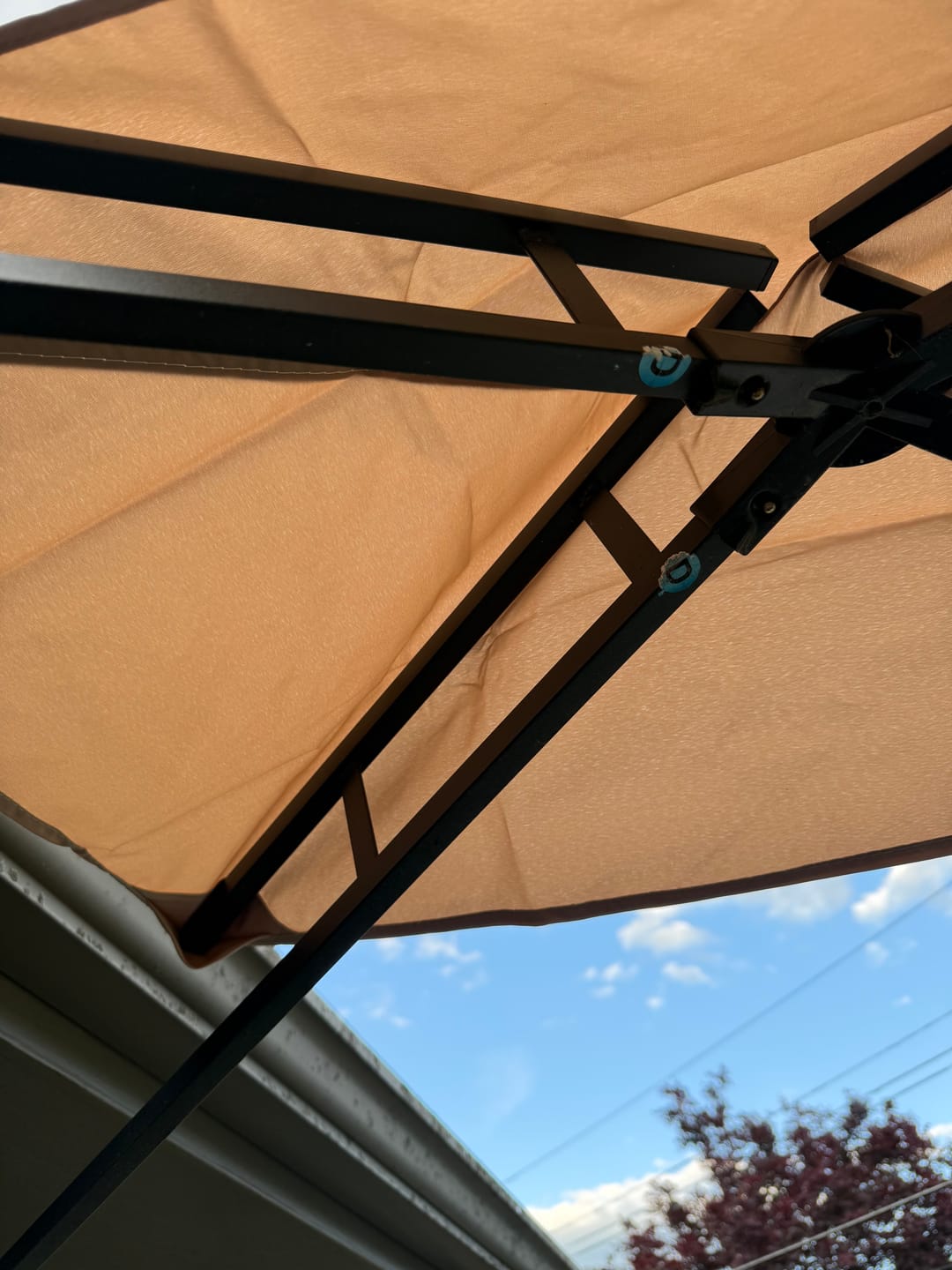 Customer photo review of MASTERCANOPY  8x5 Grill Gazebo Replacement Canopy Top for Model L-GG001PST-F