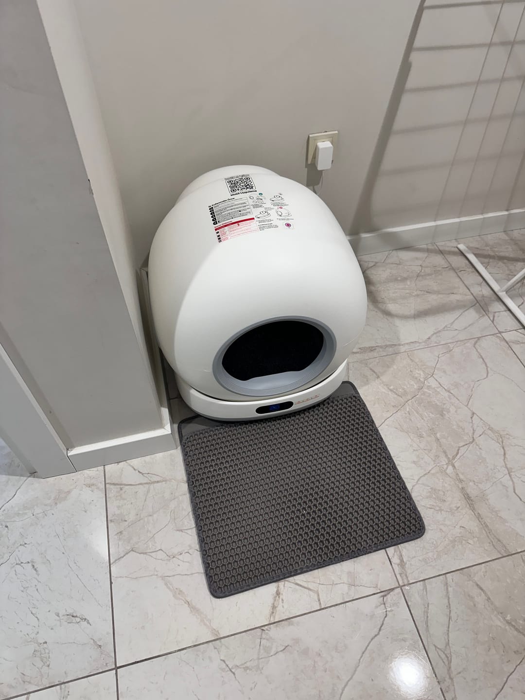Customer photo review of Otomatik Kedi Tuvaleti | 72L, 7L Atık Hazneli, UV, Wifi, Mobil Kontrol, Akıllı Kedi Tuvaleti (X8624)