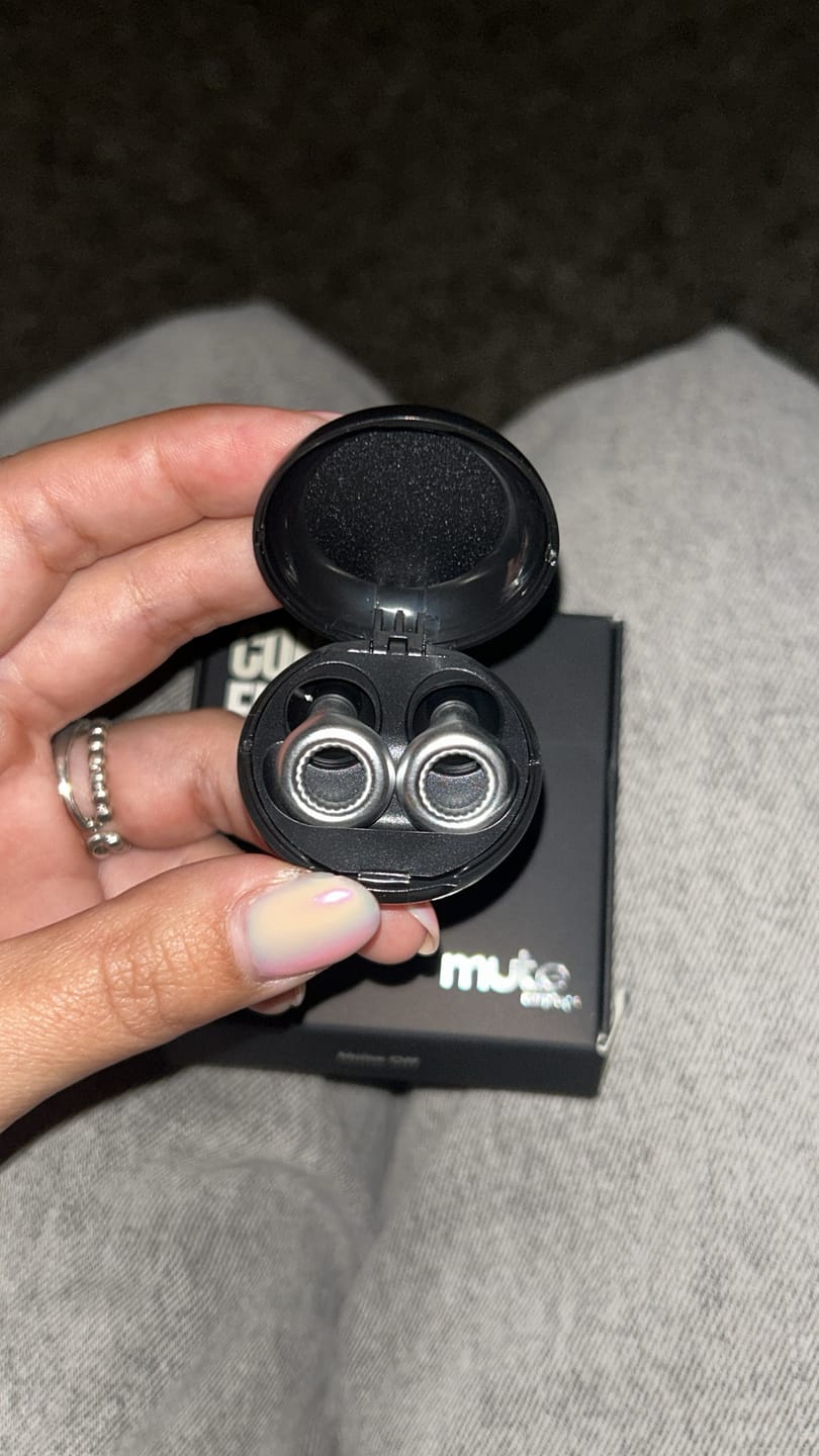 Customer photo review of Mute Sense