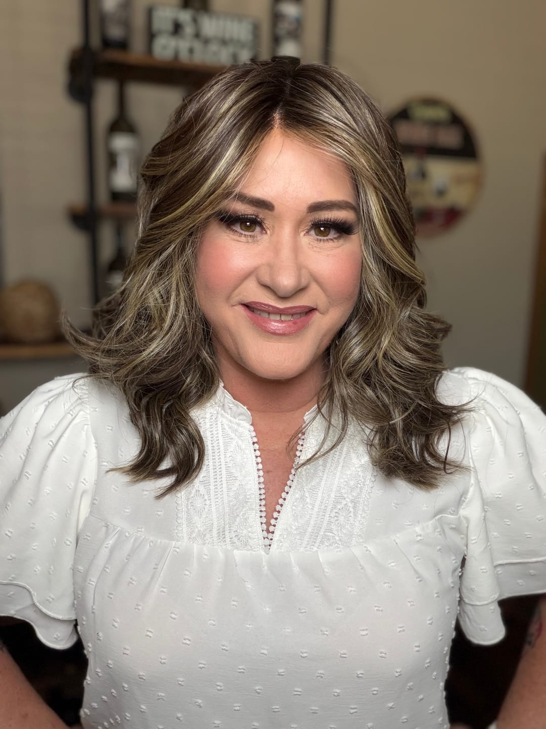Customer photo review of BOMBSHELL BEAUTY - Chocolate Pecan
