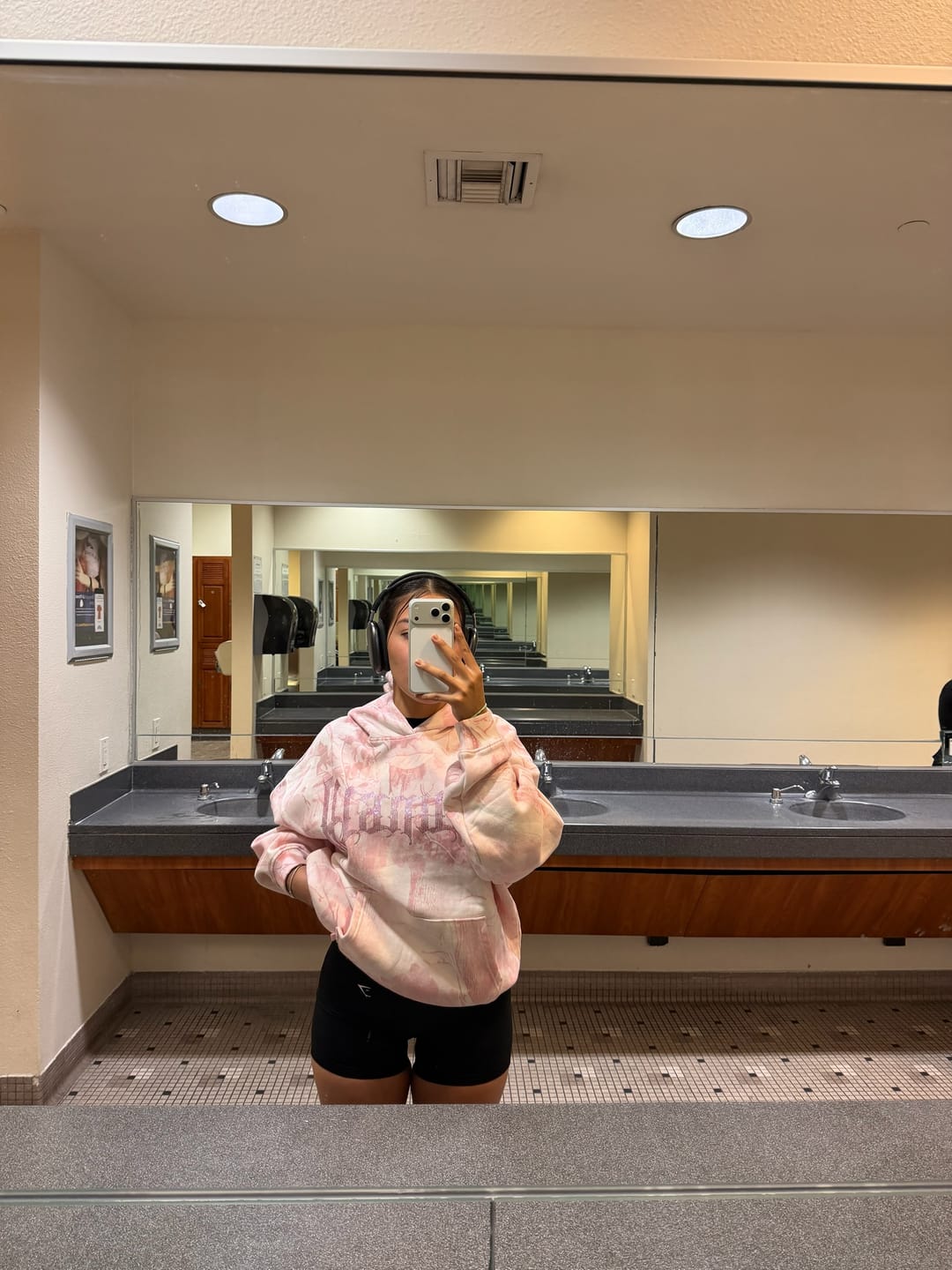 Customer photo review of W5168 - Camo Bling Hoodie