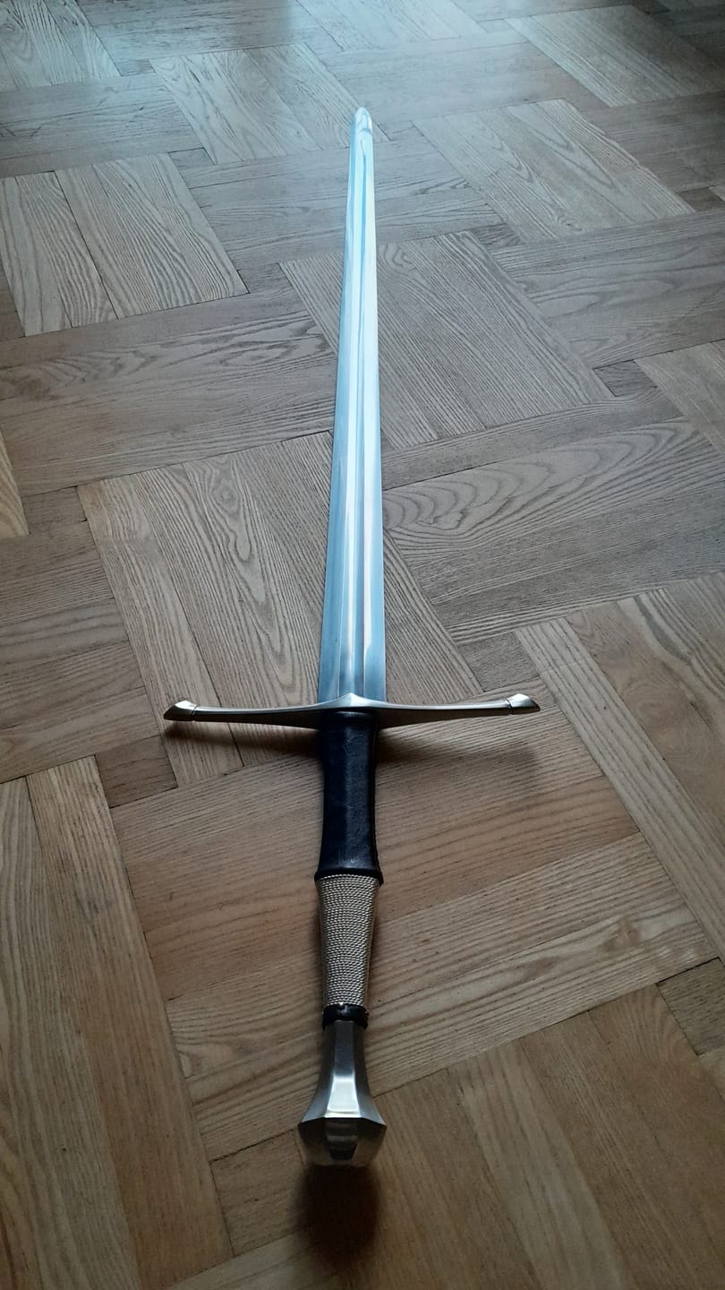 Customer photo review of The Dragonwhisper Longsword