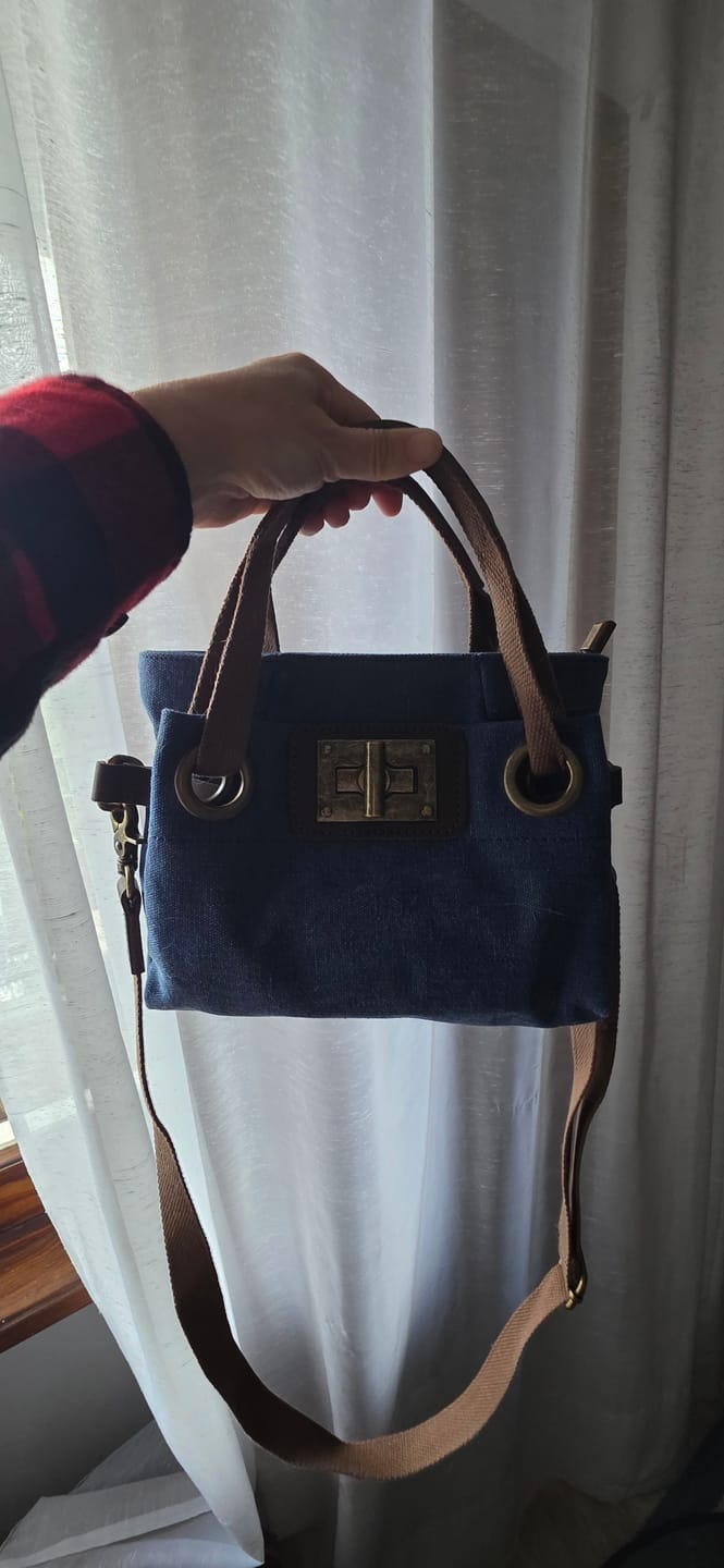 Customer photo review of PONT-DES-ARTS (XS)