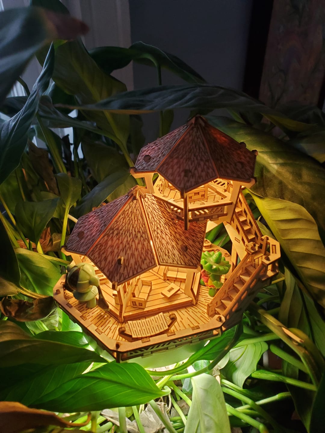 Customer photo review of Island Cabana + Grow Light
