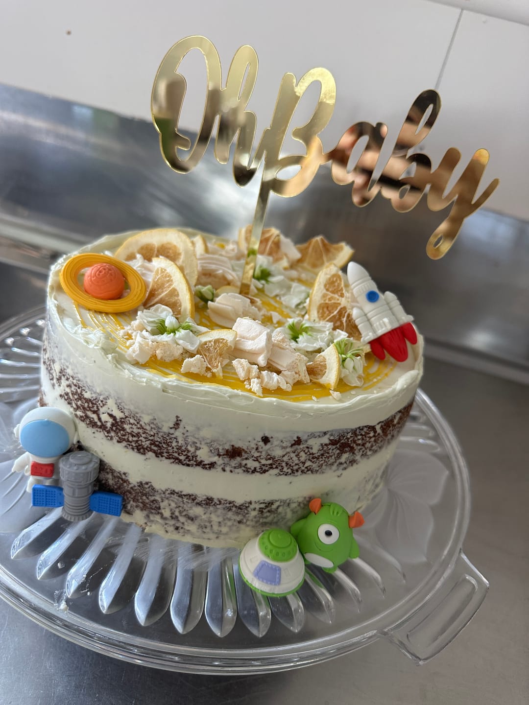 Customer photo review of lemon meringue cake