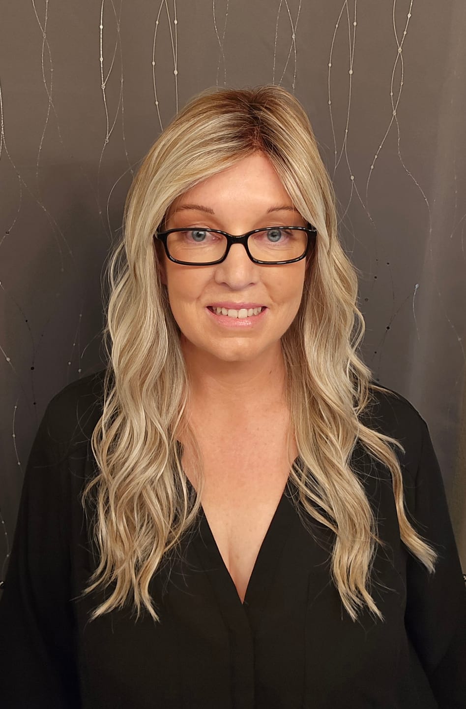 Customer photo review of BEAUTY SHAKER - Neutral Sand Blonde