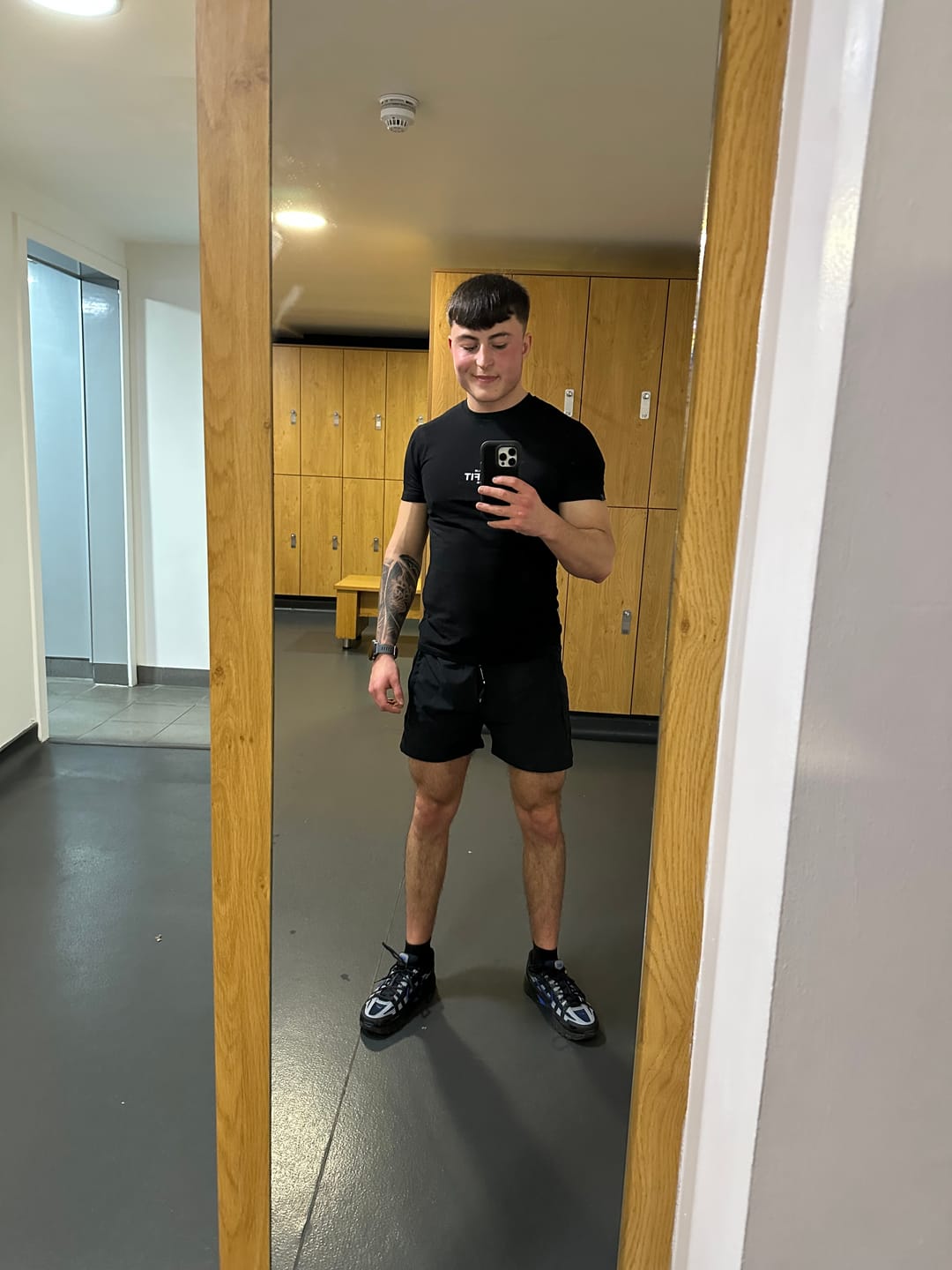 Customer photo review of 101 Bodybuilding Short Shorts