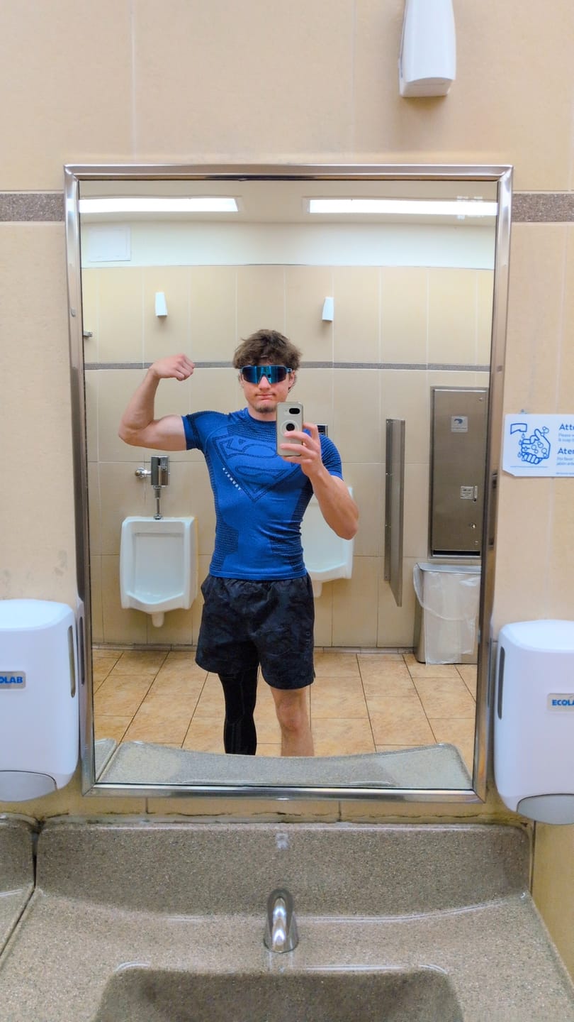 Customer photo review of 4117 - Superman Compression Tees