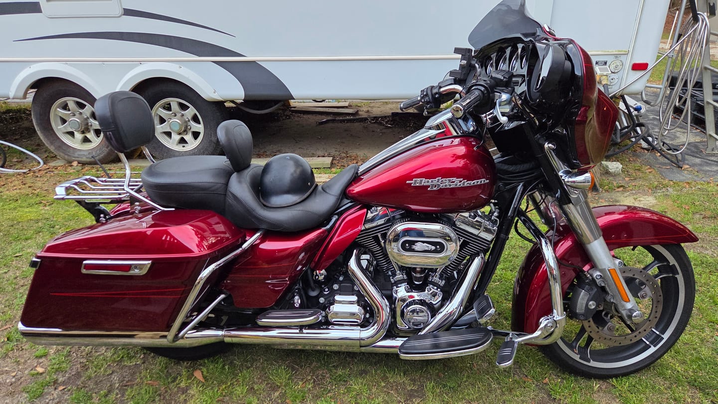 Customer photo review of Mid Frame Air Deflectors & Heat Shield for 2009-2025 Touring Models