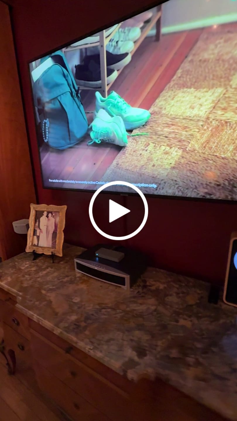 Customer video review of Klydoclock