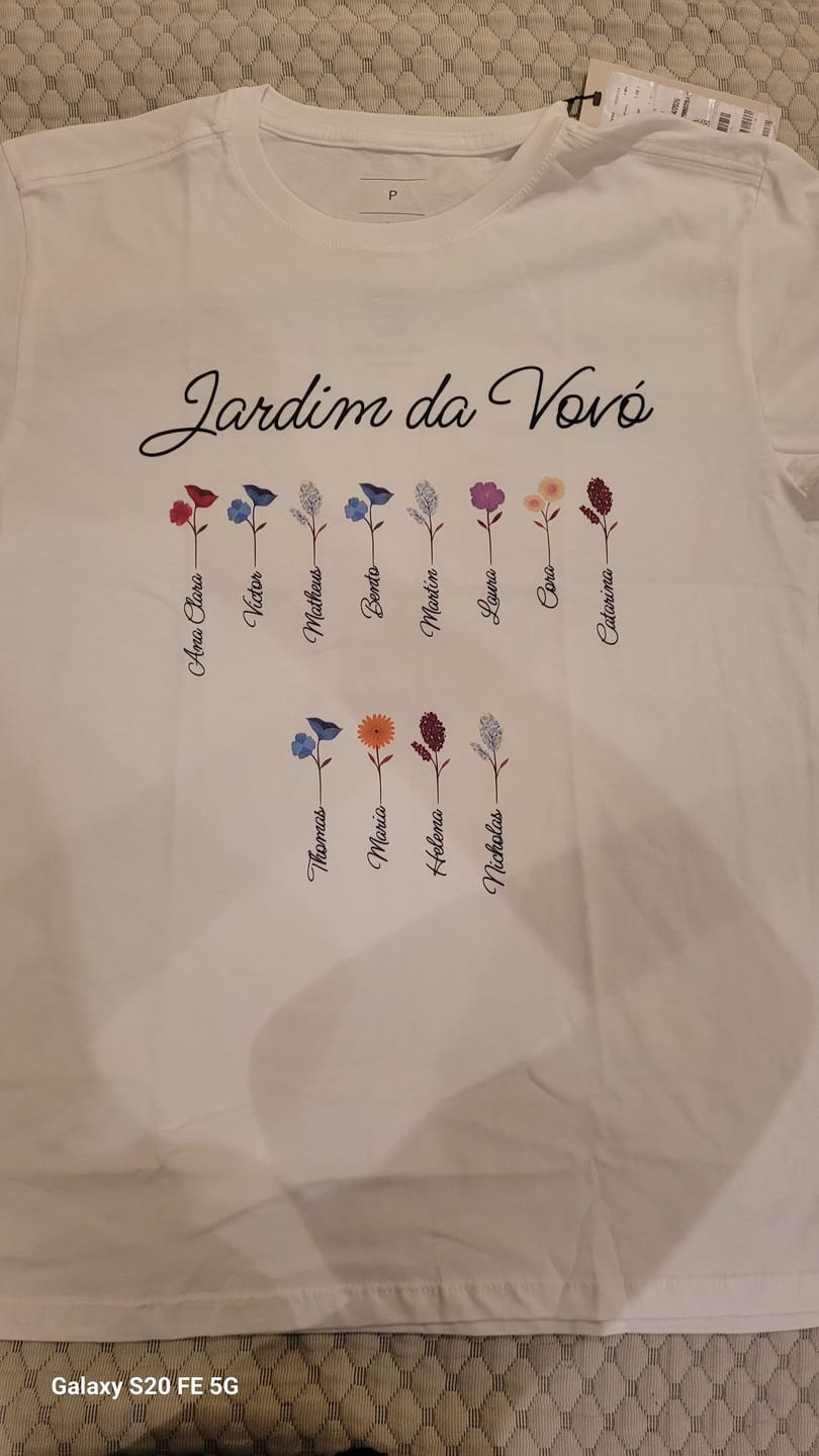 Customer photo review of Camiseta Personalizada Jardim da Vovó - BRANCA - Algodão 100%