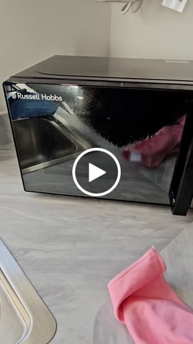 Customer video review of QuickShine Glass & Shiny Stuff Cleaner - 750ml