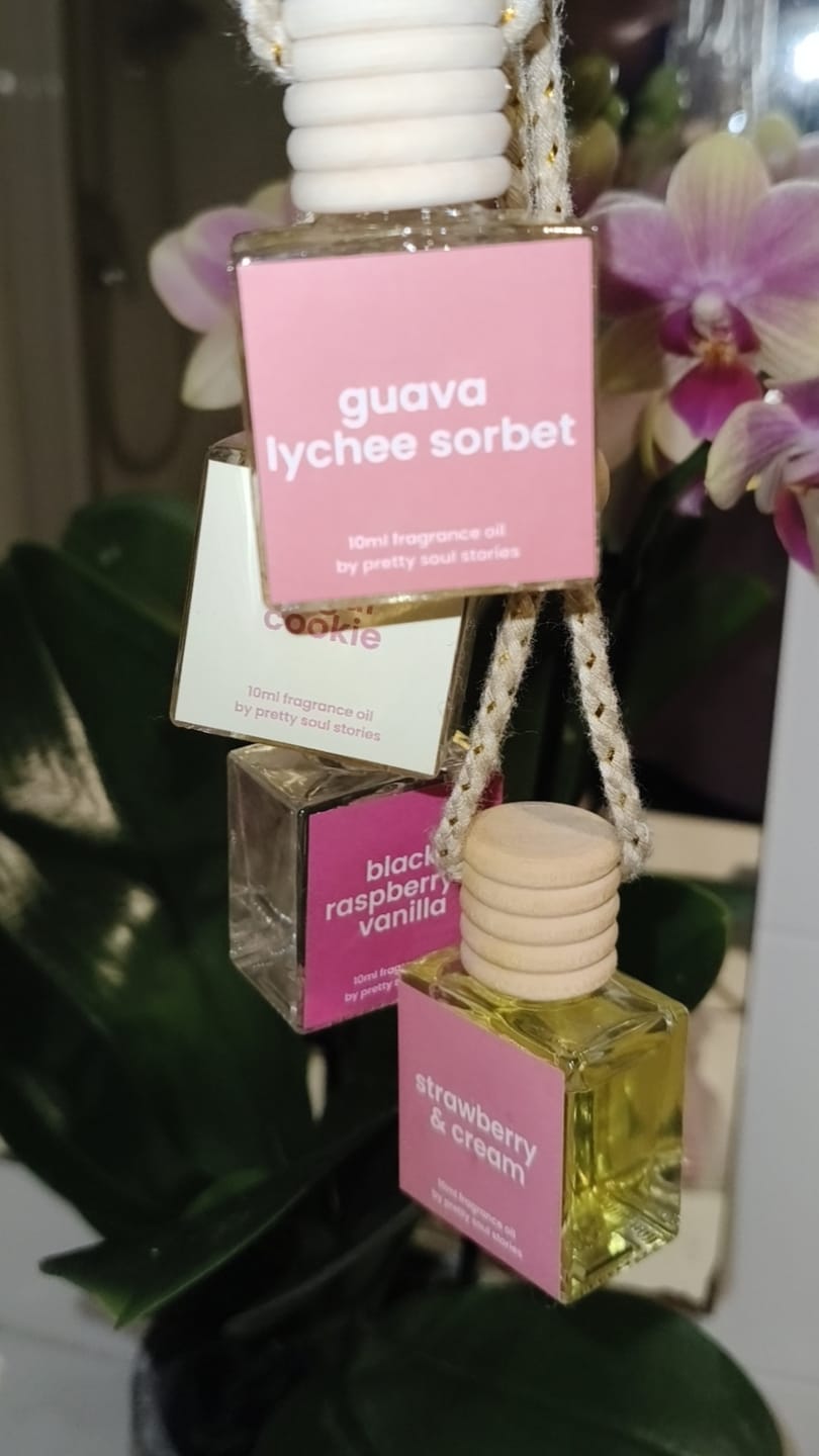 Customer photo review of Guava Lychee Sorbet Car Diffuser