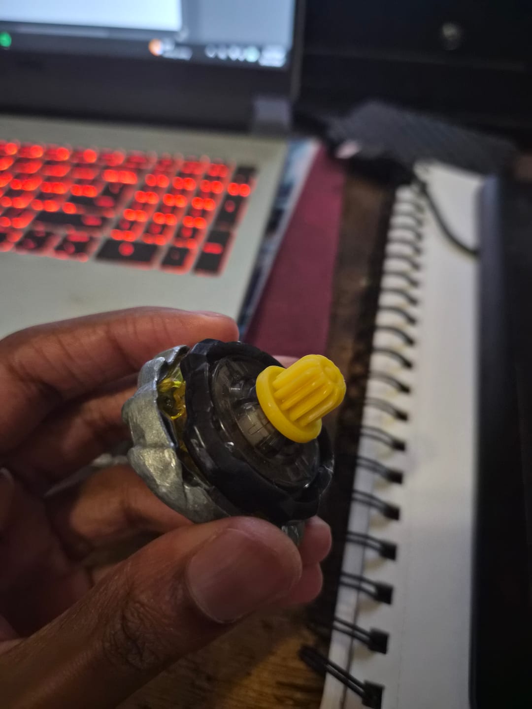 Customer photo review of [Pre-Order] Takara Tomy Beyblade X CX-17 Random Booster-10