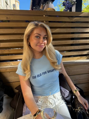 Customer photo review of TOO OLD FOR DICAPRIO