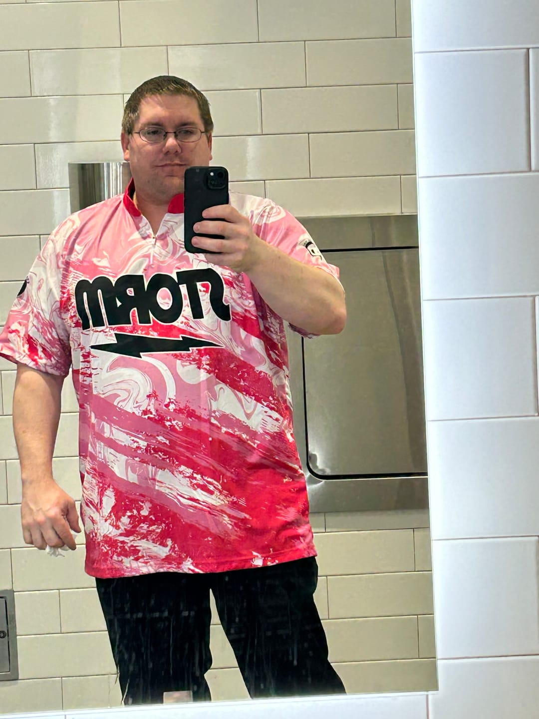 Customer photo review of BC Grunge - Pink - Bowling Jersey
