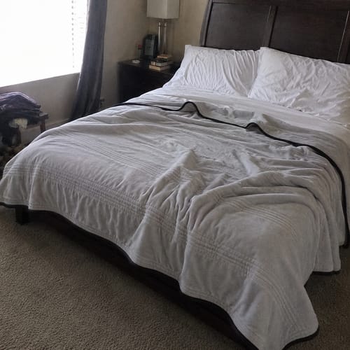 Customer photo review of NuvoDreams™ Cooling Blanket - 50% OFF + FREE SHIPPING LAST DAY PROMOTION!