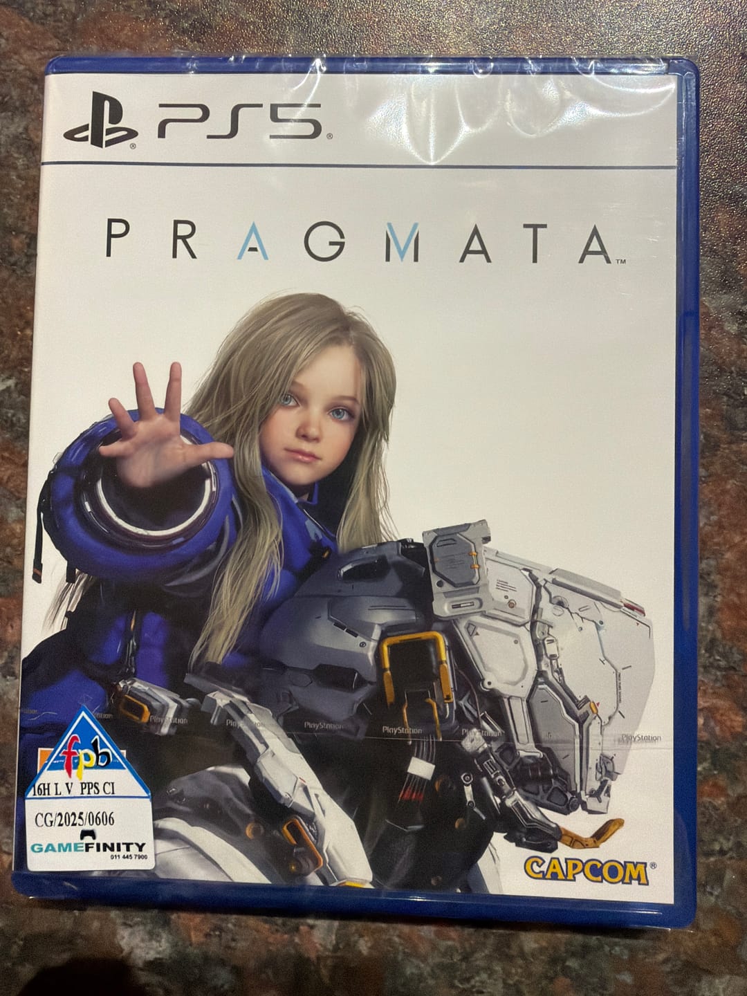 Customer photo review of Pragmata (PS5)
