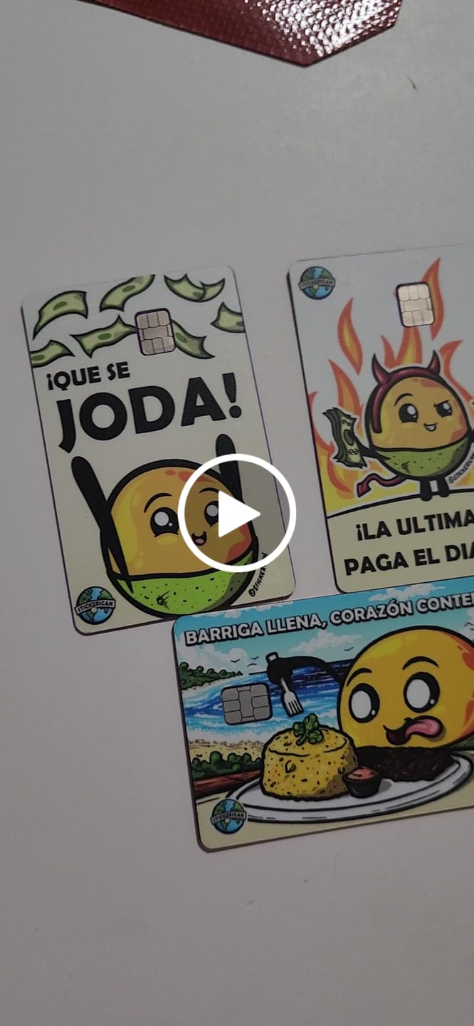 Customer video review of La Última La Paga el Diablo - Sticker para Tarjeta de Crédito