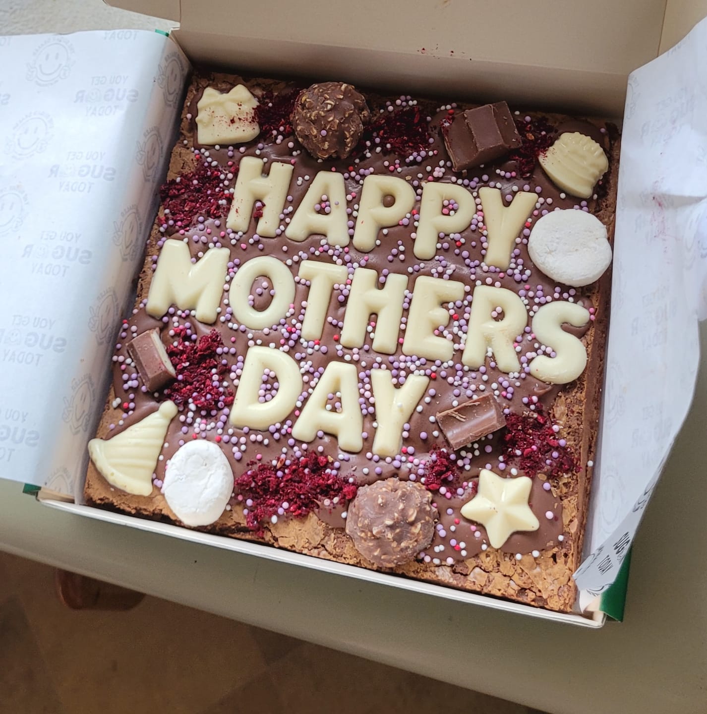 Customer photo review of Custom message birthday brownie