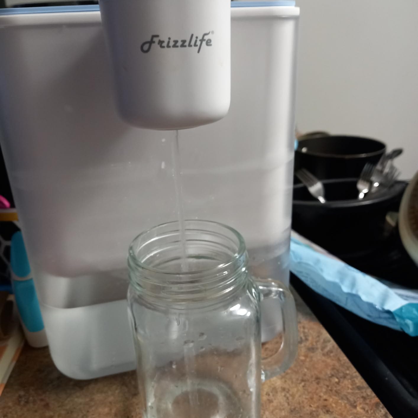 Customer photo review of Frizzlife 8-Stage Countertop Water Filter Dispenser, MD40