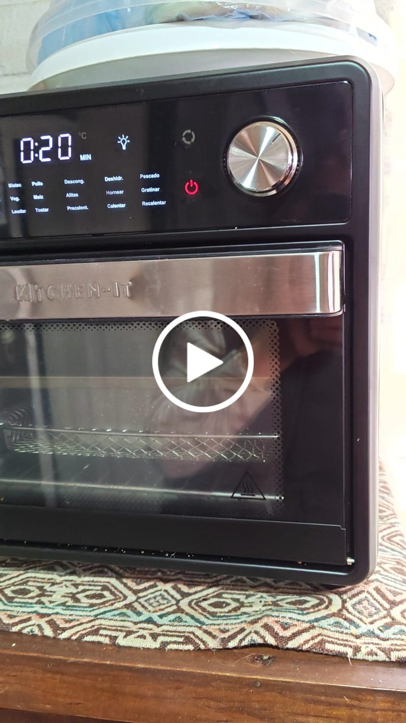Customer video review of Espumador de Leche Aerofoam 4 en 1