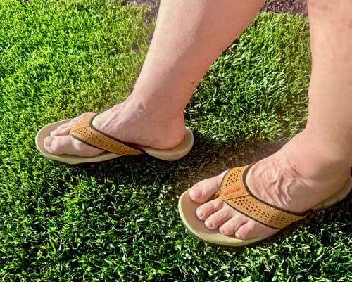 Customer photo review of Ramble Lite - Wide Toe Slippers