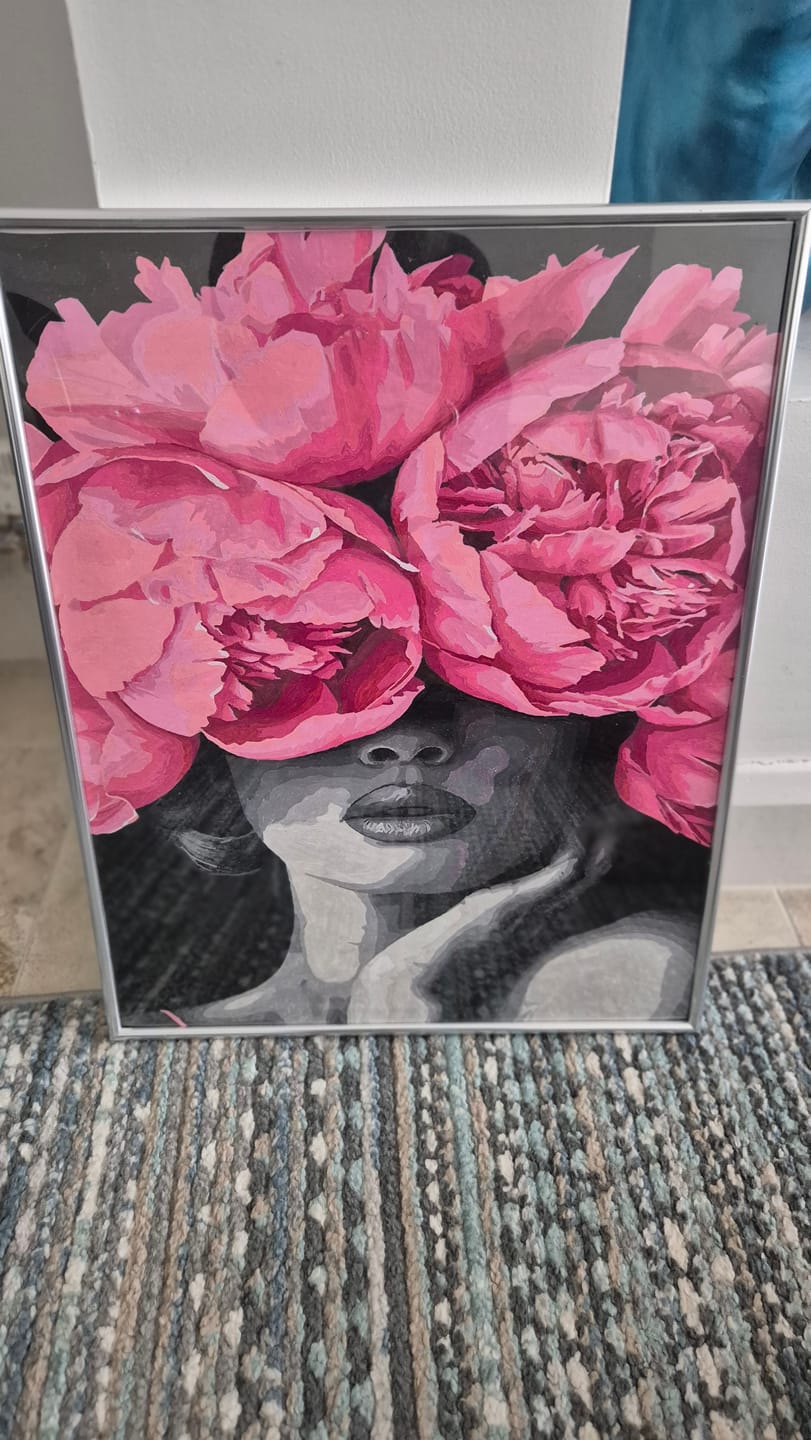 Customer photo review of Noir Woman | Paint by Numbers