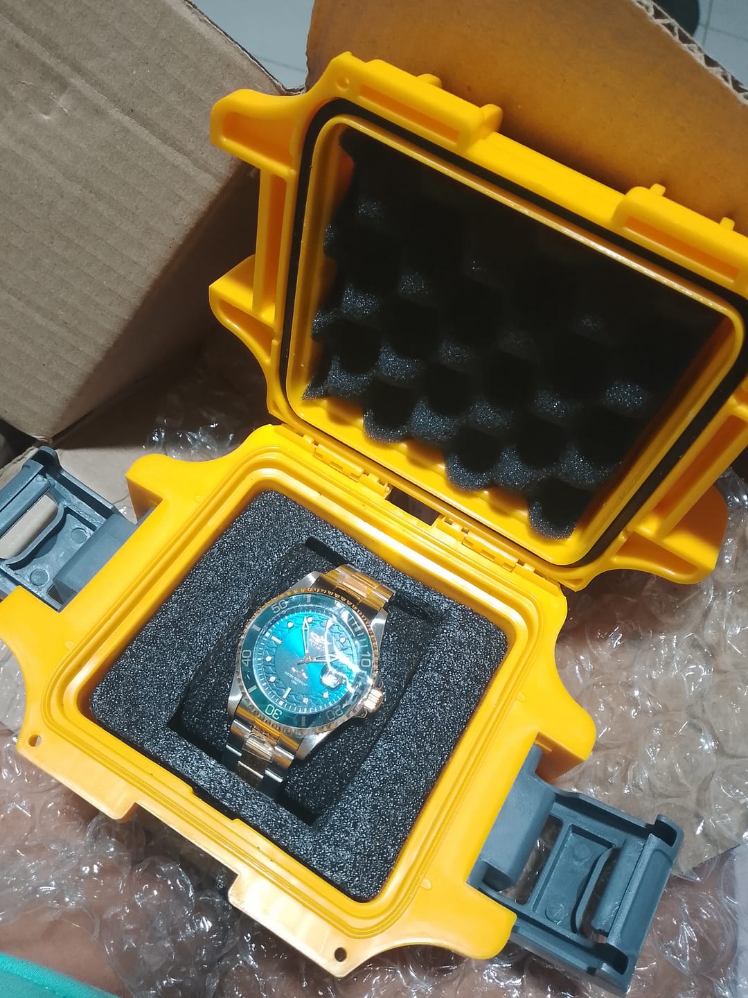 Customer photo review of Reloj Análogo para Hombre Invicta Pro Diver 48791 - Oro, Acero