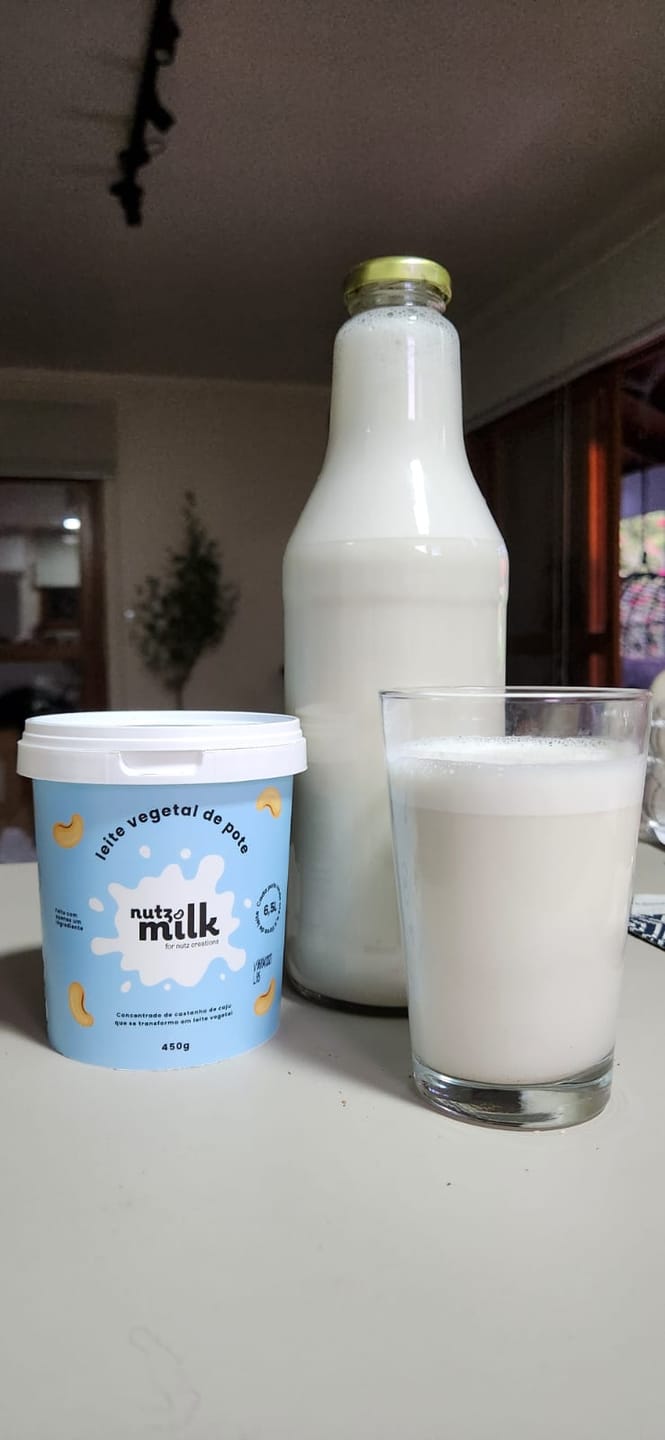 Customer photo review of Kit 4 Unidades: Leite Vegetal NutzMilk  26L - Concentrado de Castanha de Caju